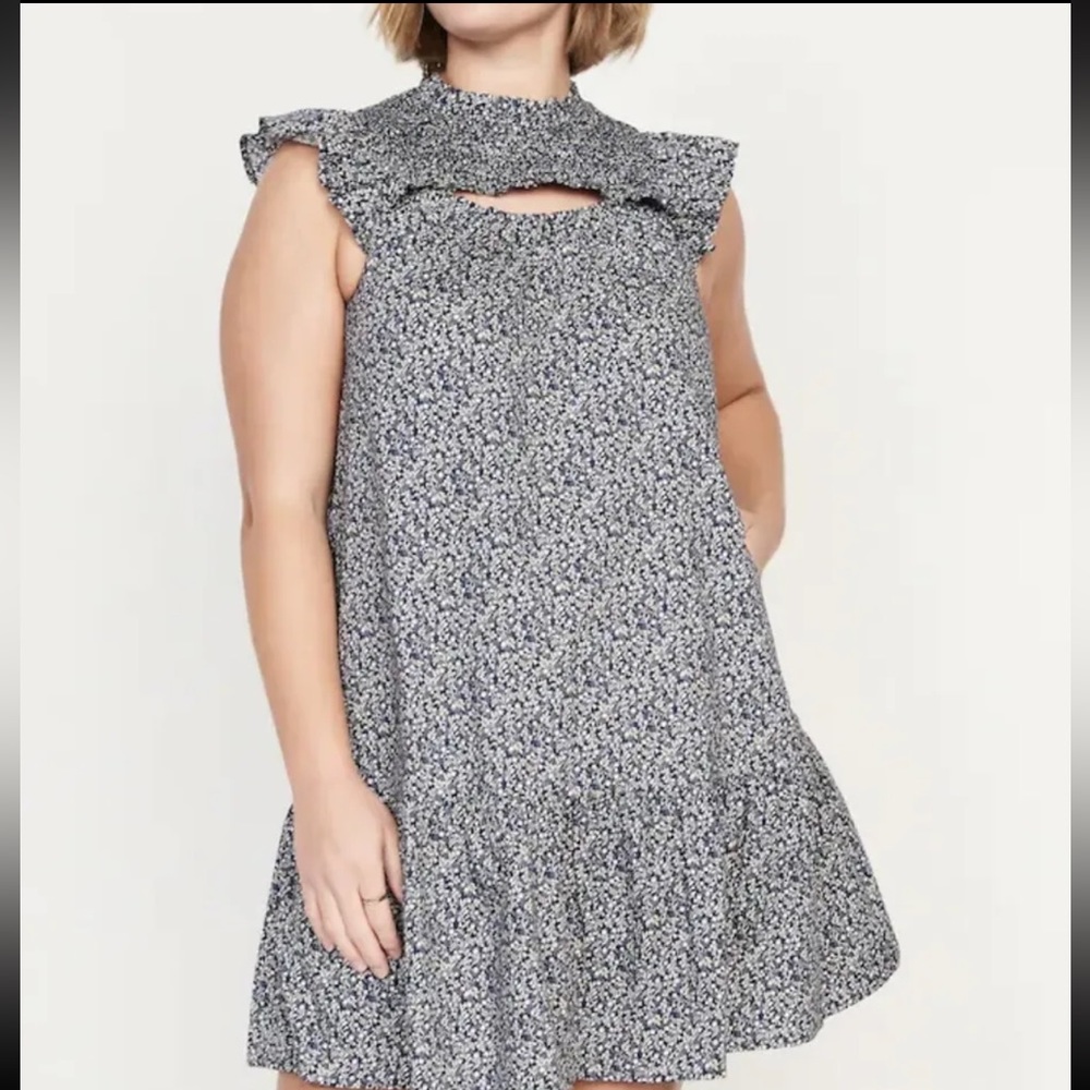 Old Navy white and navy dress